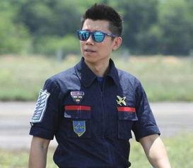 壮志凌云吃瓜,吃瓜群众眼中的英雄传奇  第2张