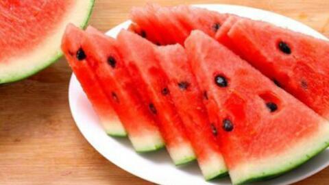 吃瓜视频真吃瓜在线观看,揭秘吃瓜视频背后的真实瓜果世界 第2张 吃瓜视频真吃瓜在线观看,揭秘吃瓜视频背后的真实瓜果世界 第2张