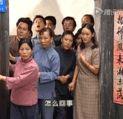 爱凑热闹的吃瓜,吃瓜群众齐聚一堂  第3张