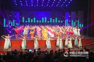 礼堂跳舞吃瓜视频,欢乐时光尽享视听盛宴