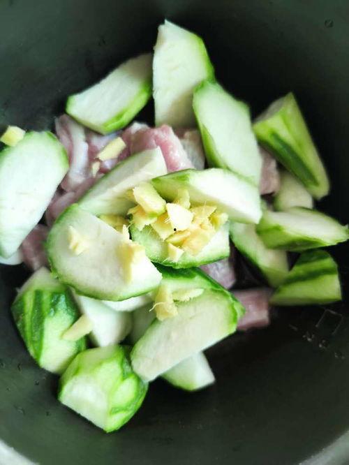 吃瓜要真名,吃瓜群众背后的真名故事